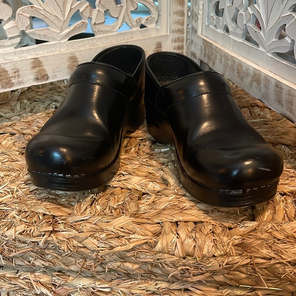 Dansko size 36 Black